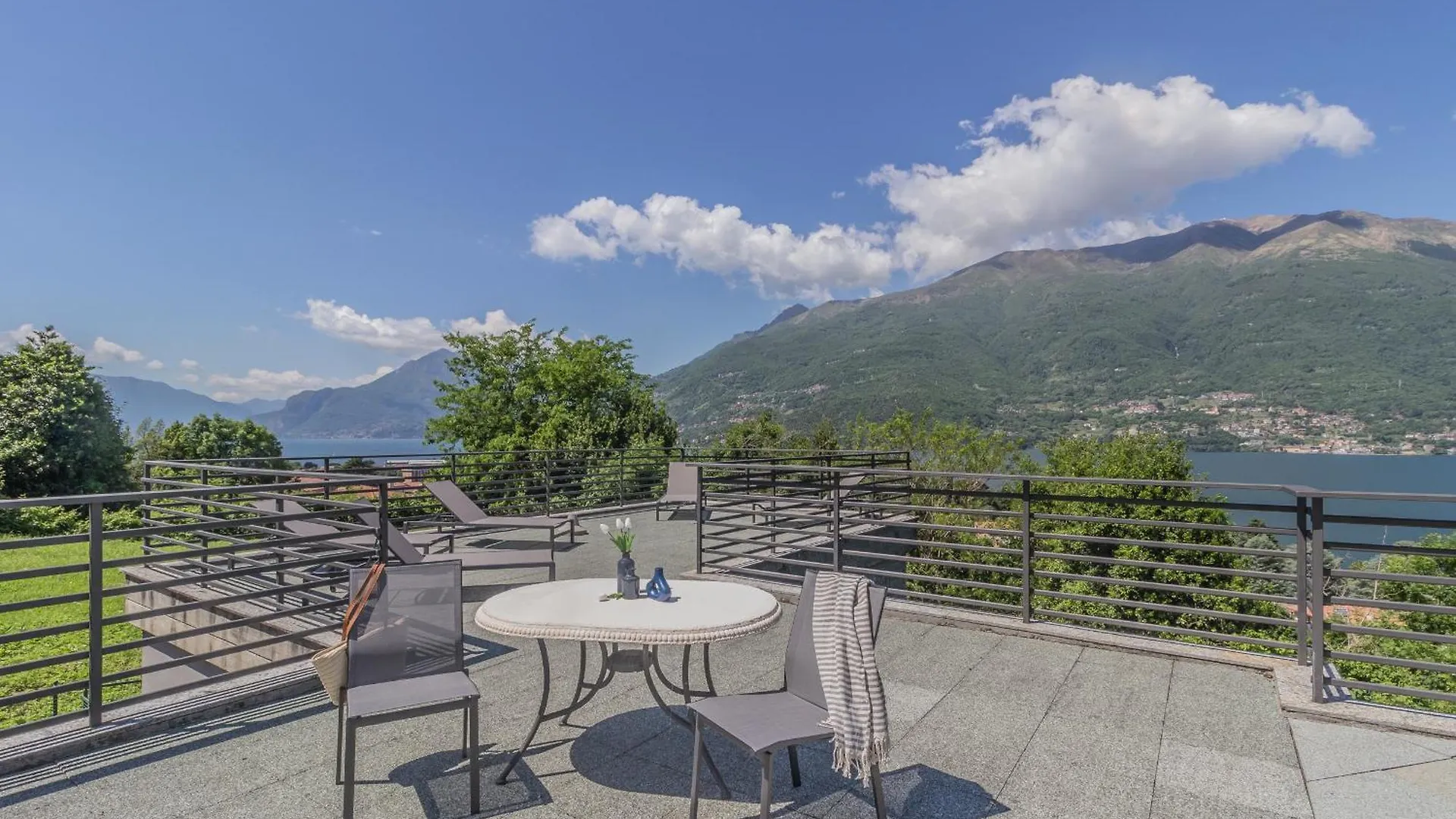 Brezza Del Lario Monolocale Con Giardino By Varenna Holidays Ντέρβιο 0*,