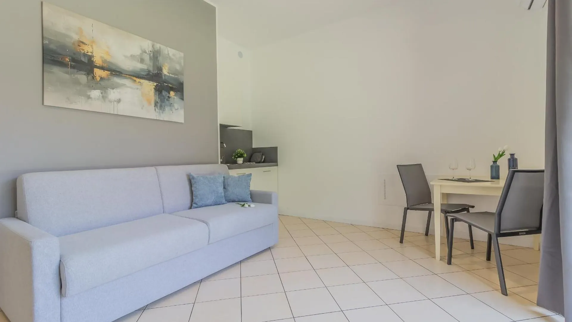 Brezza Del Lario Monolocale Con Giardino By Varenna Holidays Ντέρβιο 0*,  Ιταλία